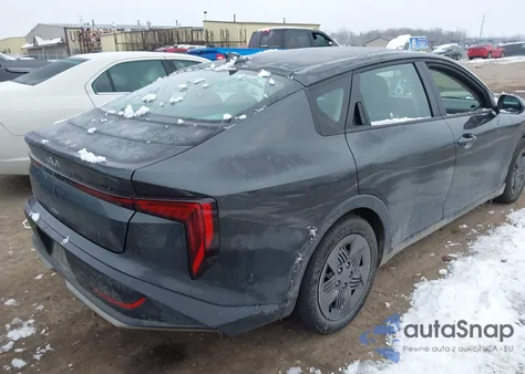 2025 Kia K4 Lx из США, поврежденный, VIN 3KPFT4DE0SE038806